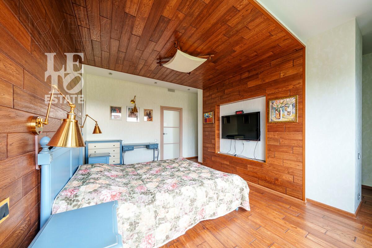 2-этажный коттедж 466 м² с отделкой