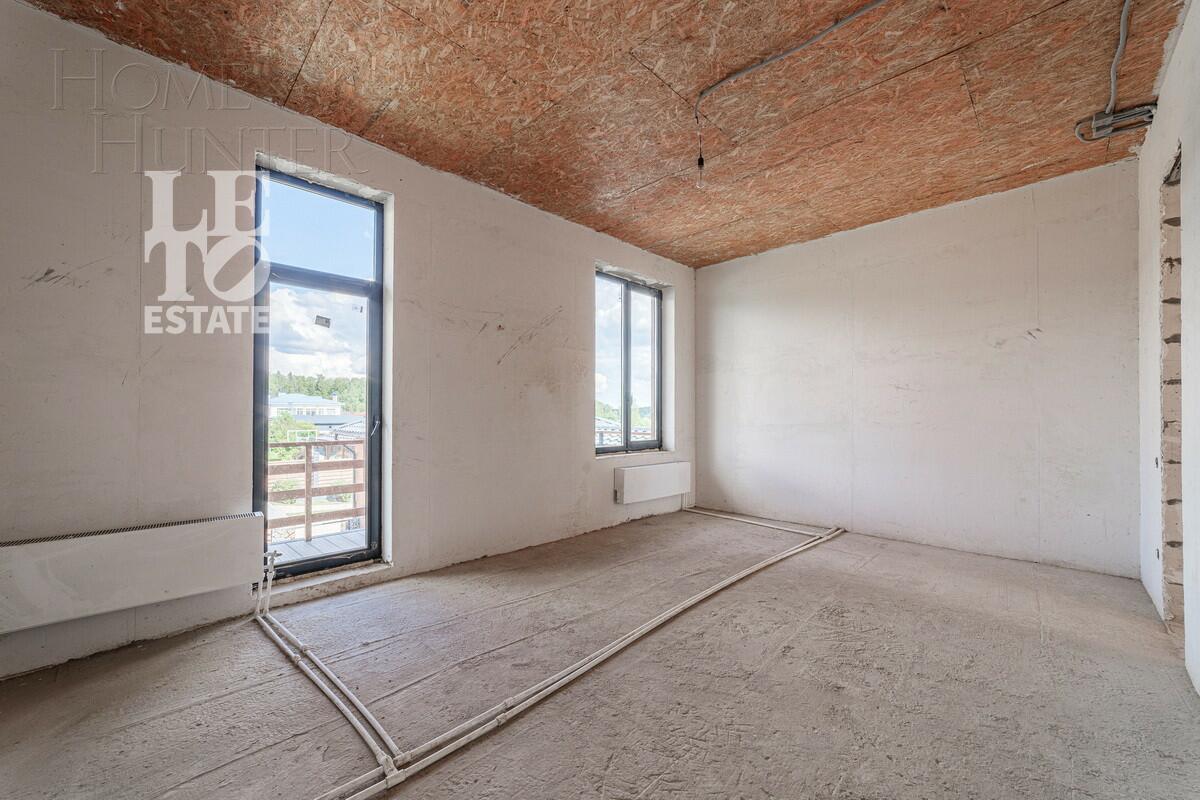 2-этажный коттедж 556.2 м² без отделки