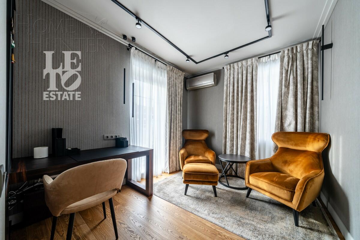 3-этажный коттедж 210 м² с отделкой