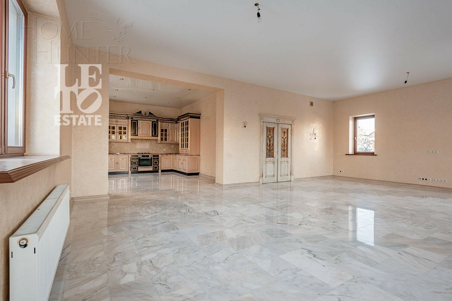 2-этажный коттедж 479.7 м² с отделкой