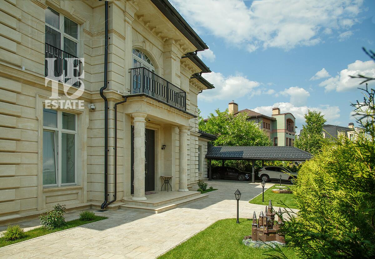 2-этажный коттедж 1 200 м² с отделкой