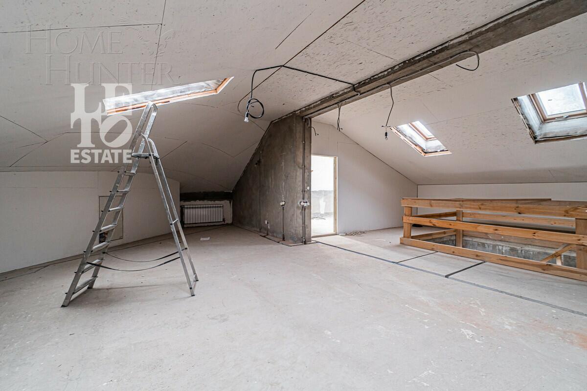 2-этажный коттедж 680 м² без отделки