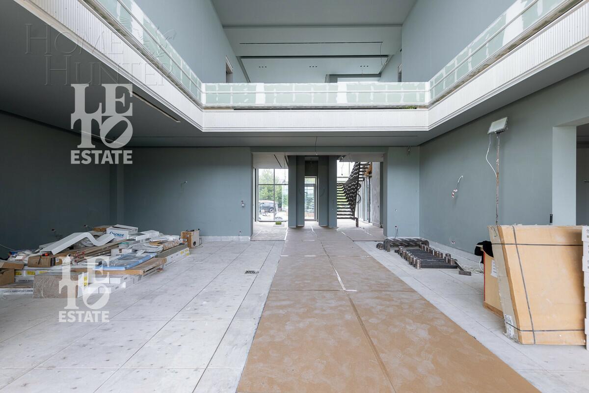 3-этажный коттедж 1 445 м² без отделки