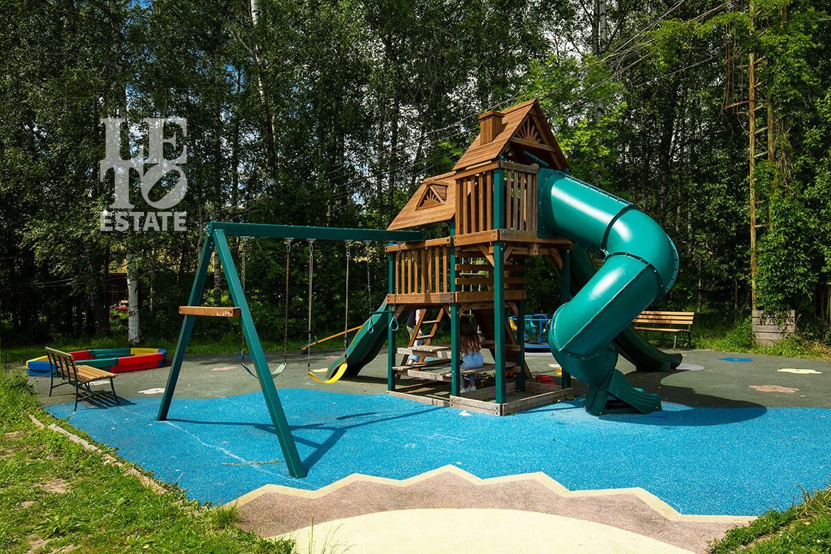 Участок 32.8 сот. в охраняемом поселке