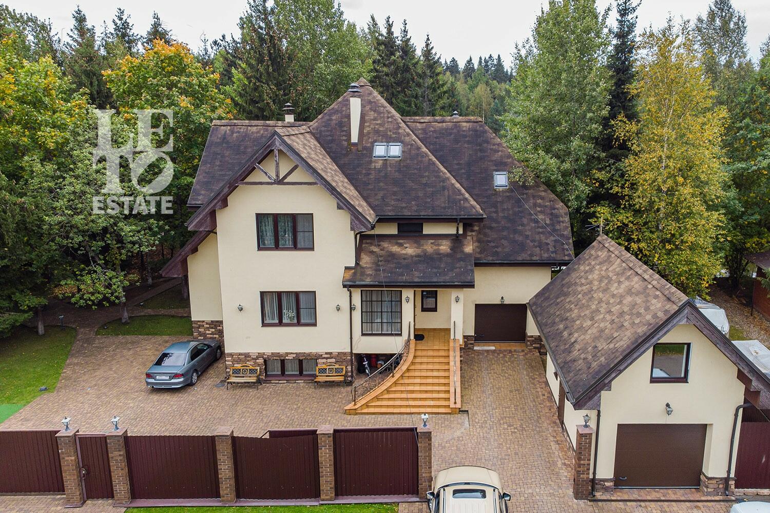 2-этажный коттедж 650 м² с отделкой