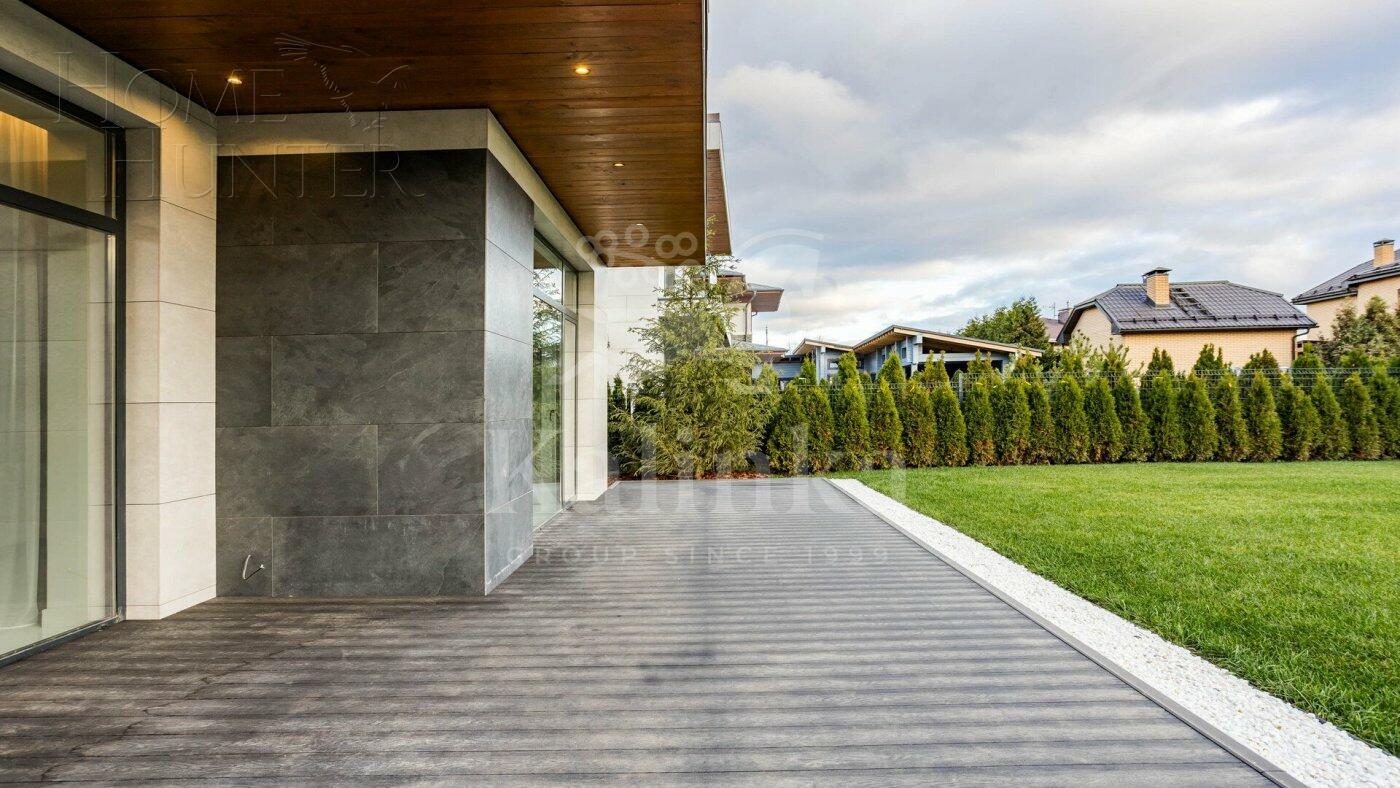 2-этажный коттедж 302 м² с отделкой