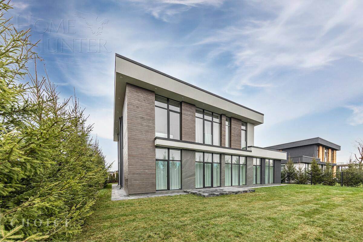 2-этажный коттедж 437.2 м² с отделкой