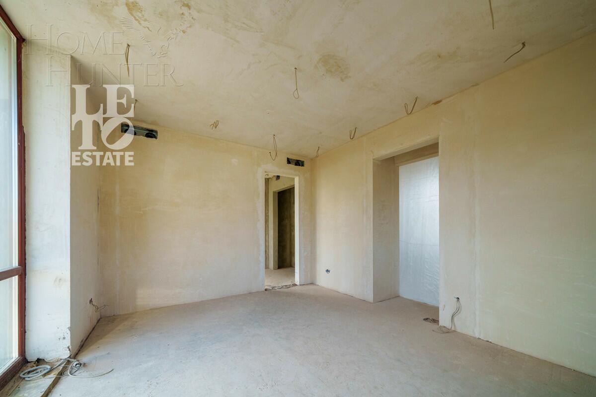 2-этажный коттедж 568.2 м² без отделки