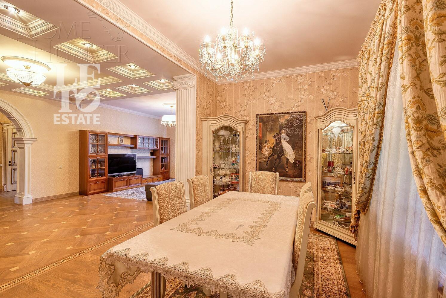 2-этажный коттедж 650 м² с отделкой