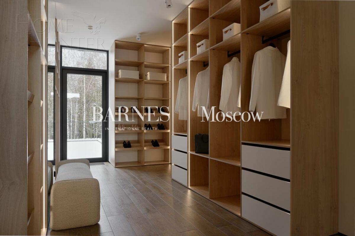 2-этажный коттедж 627.5 м² с отделкой