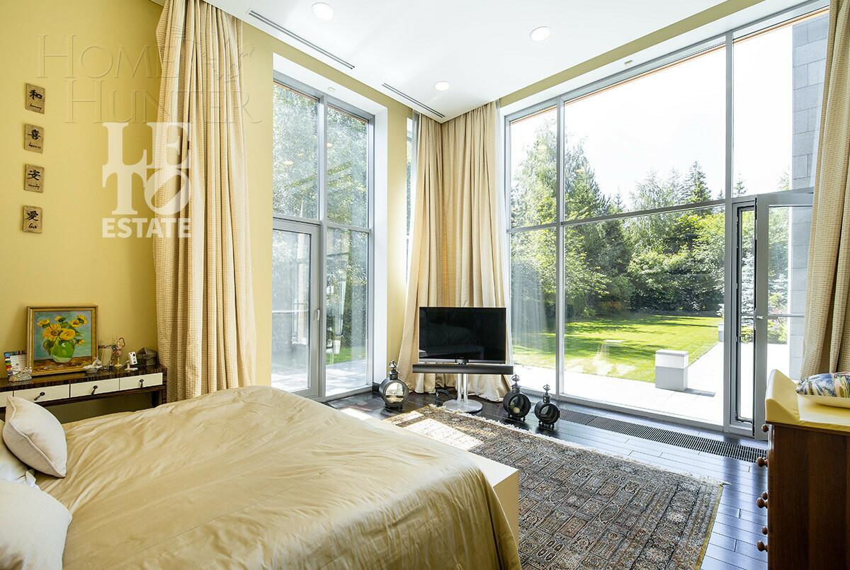 1-этажный коттедж 650 м² с отделкой