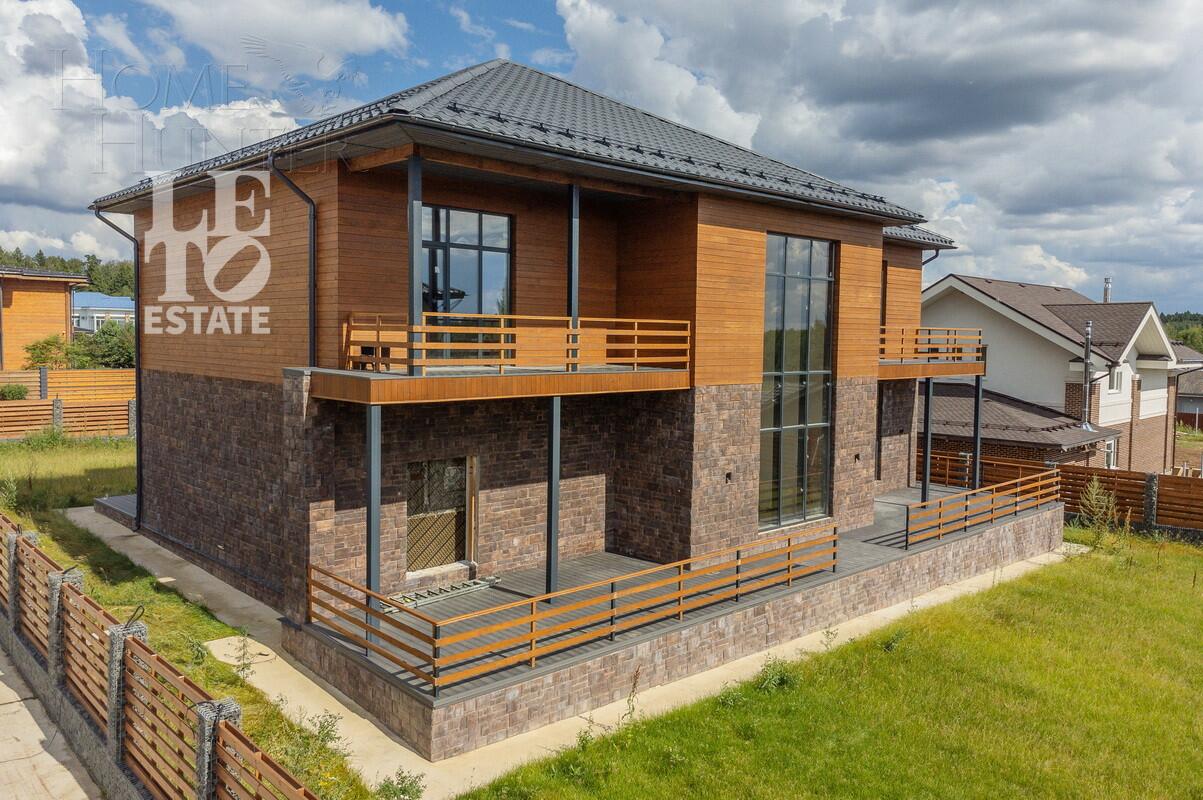 2-этажный коттедж 556.2 м² без отделки