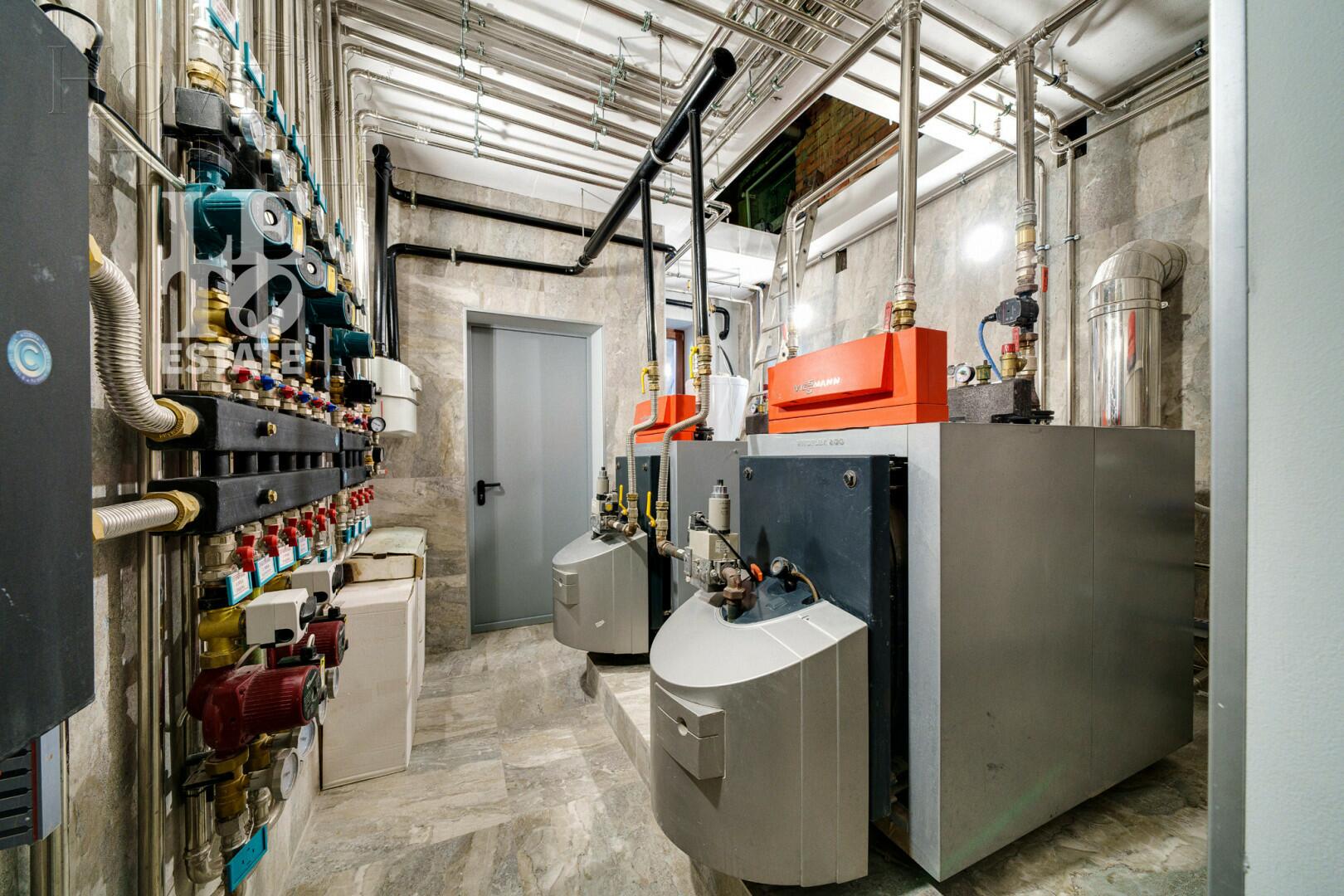 2-этажный коттедж 1 200 м² с отделкой