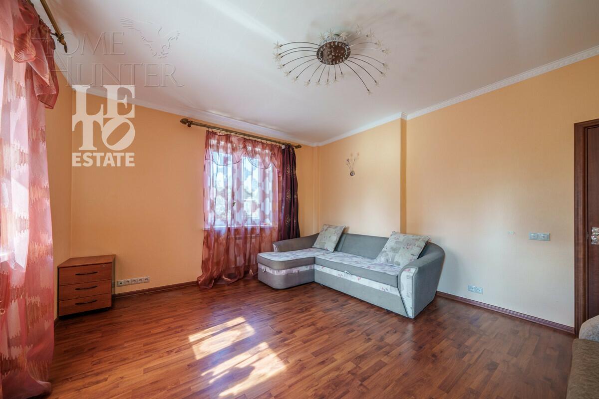 2-этажный коттедж 330 м² с отделкой