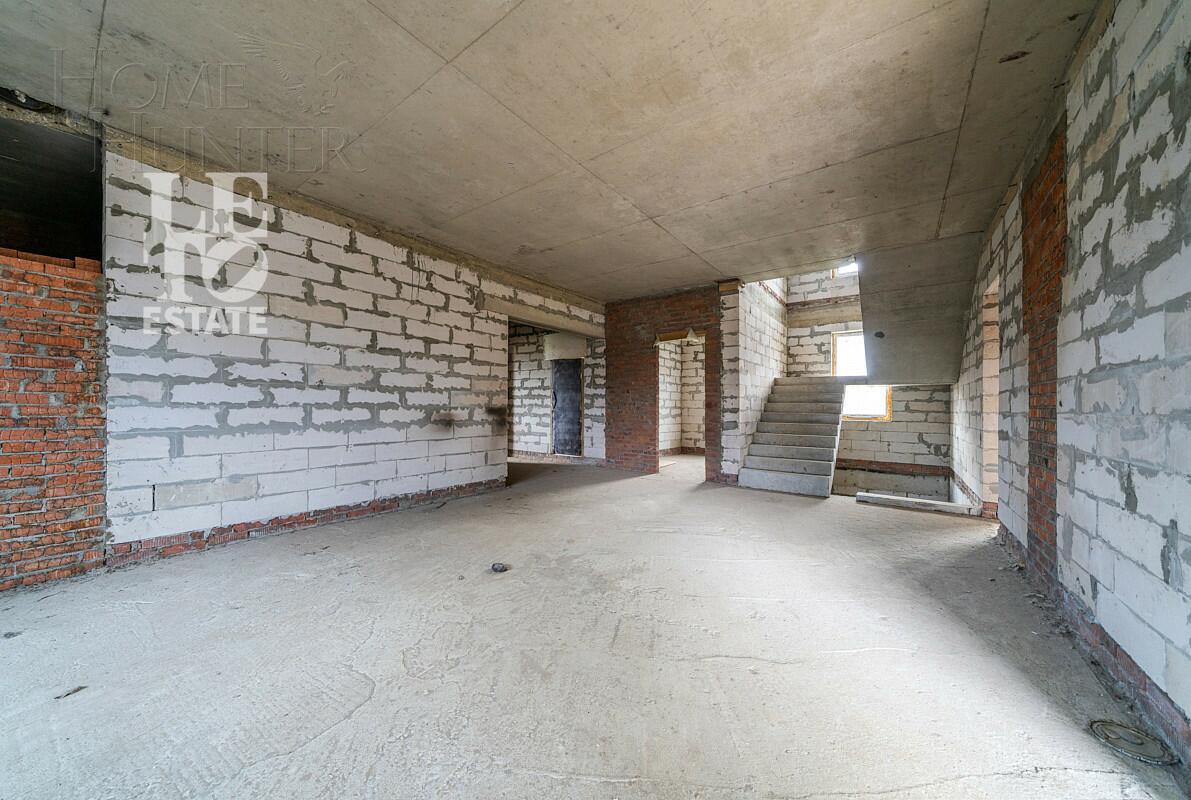 2-этажный коттедж 500 м² без отделки