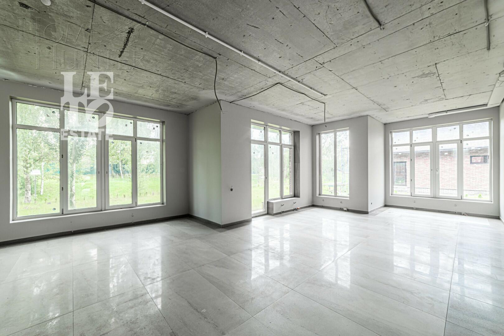 2-этажный коттедж 398.2 м² без отделки