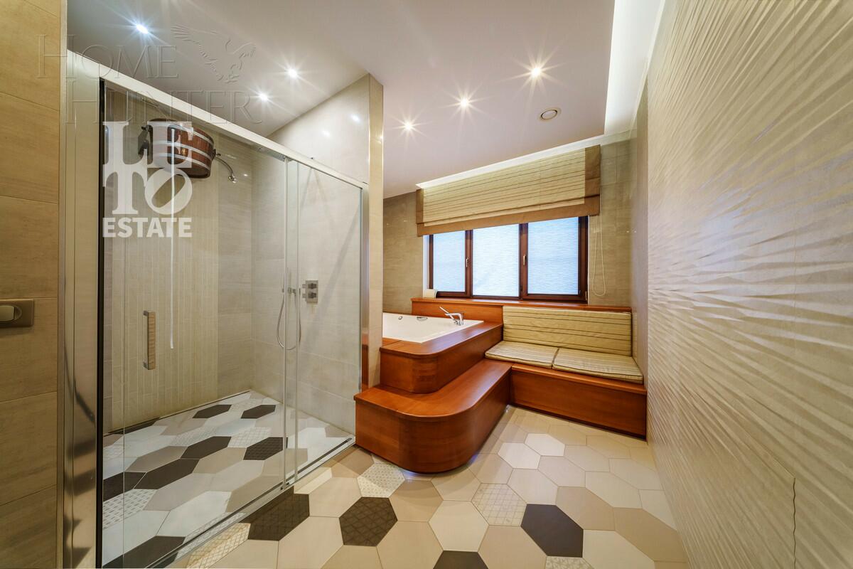 2-этажный коттедж 699 м² с отделкой