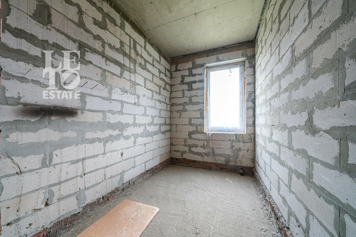 2-этажный коттедж 500 м² без отделки