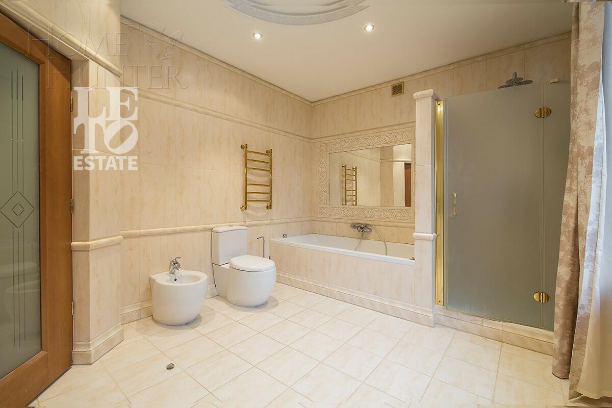 2-этажный коттедж 1 025 м² с отделкой