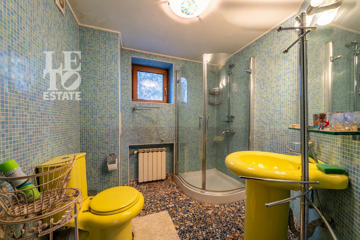 3-этажный коттедж 520 м² с отделкой