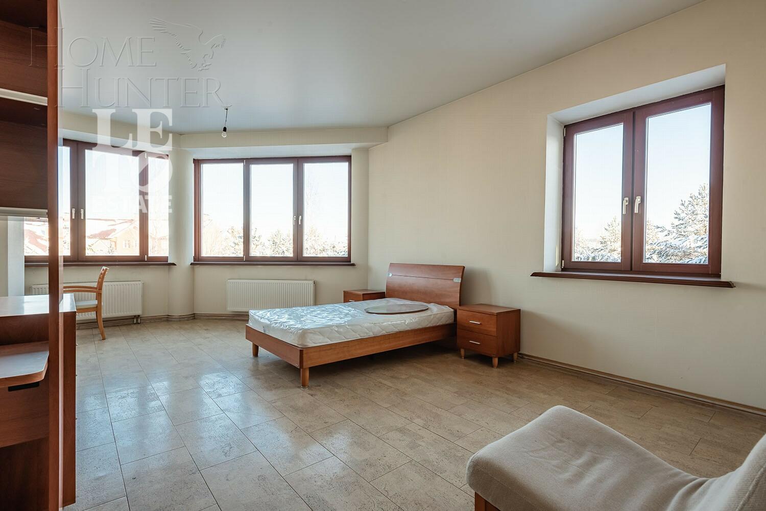 2-этажный коттедж 479.7 м² с отделкой