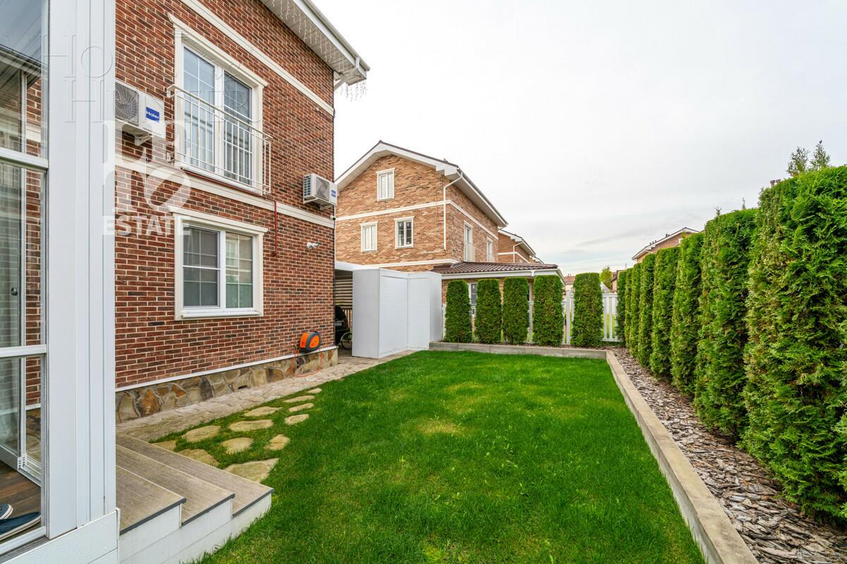 3-этажный коттедж 210 м² с отделкой