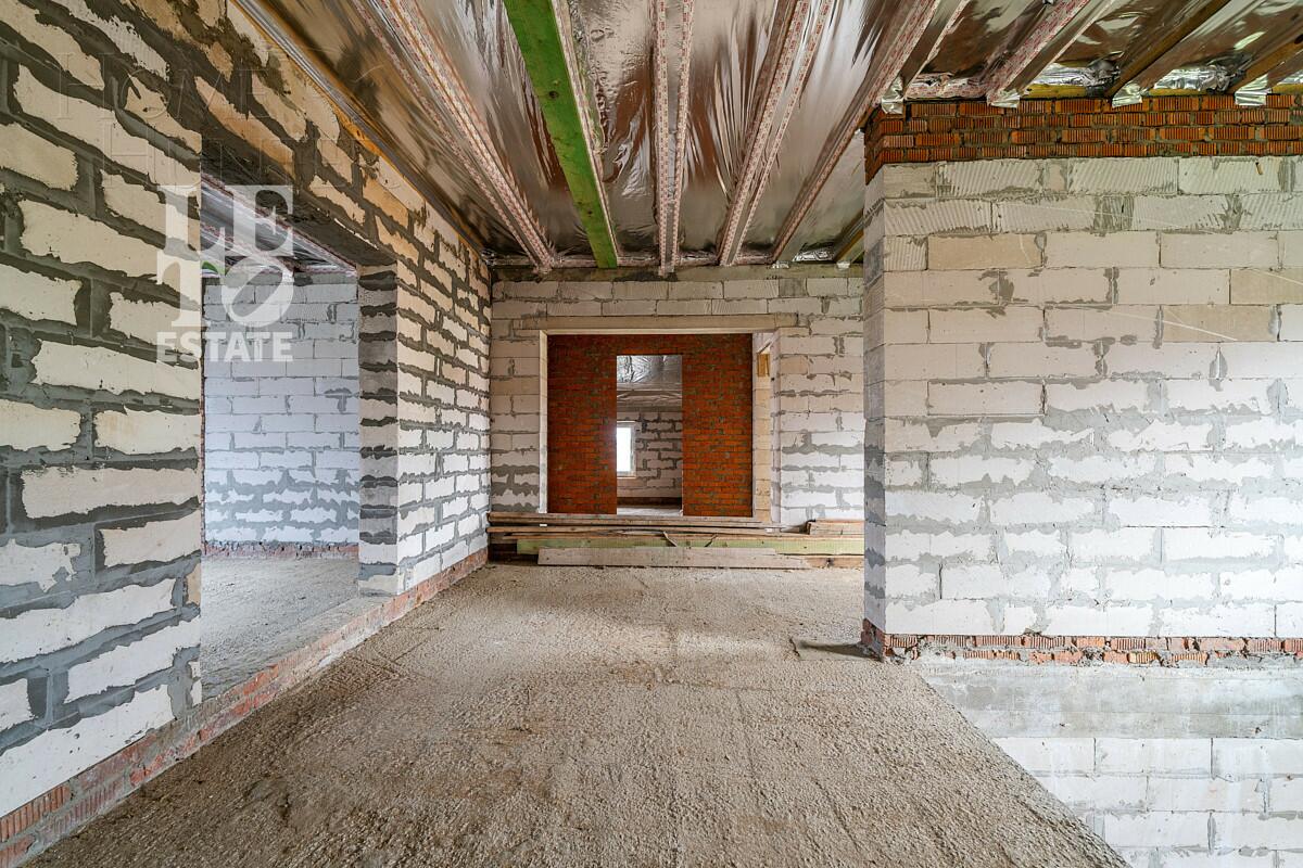 2-этажный коттедж 500 м² без отделки