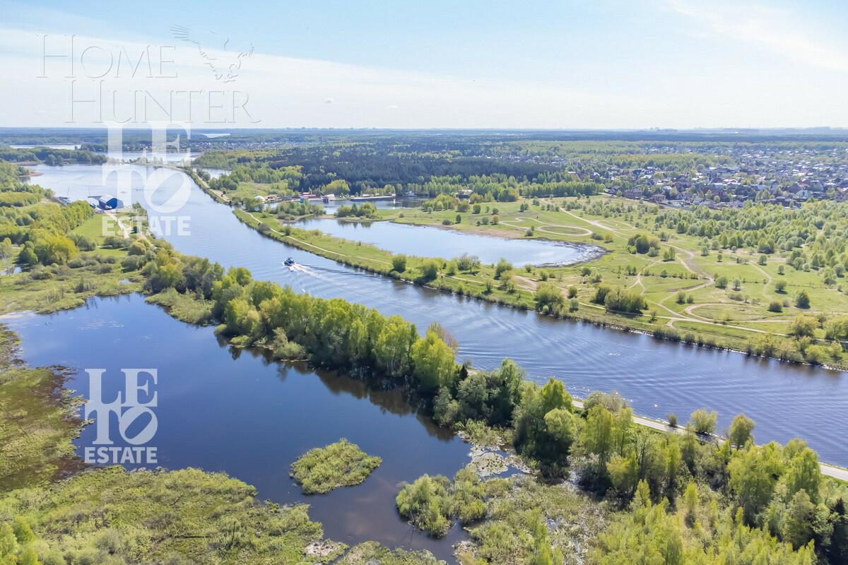 2-этажный коттедж 551.3 м² без отделки