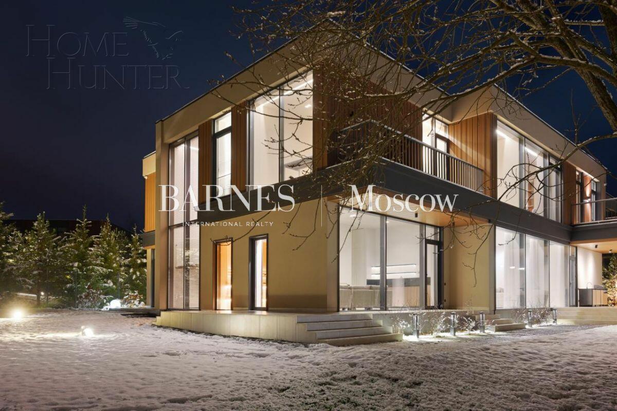 2-этажный коттедж 627.5 м² с отделкой