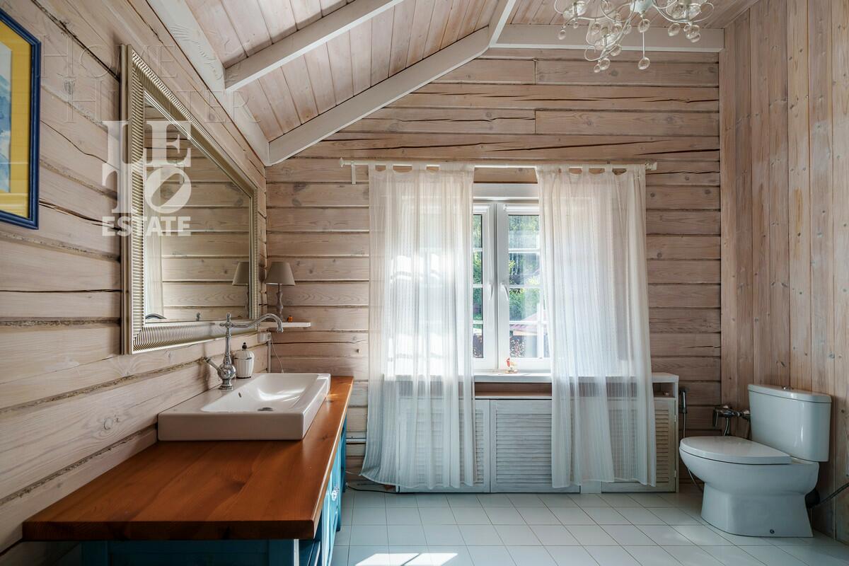 2-этажный коттедж 455 м² с отделкой