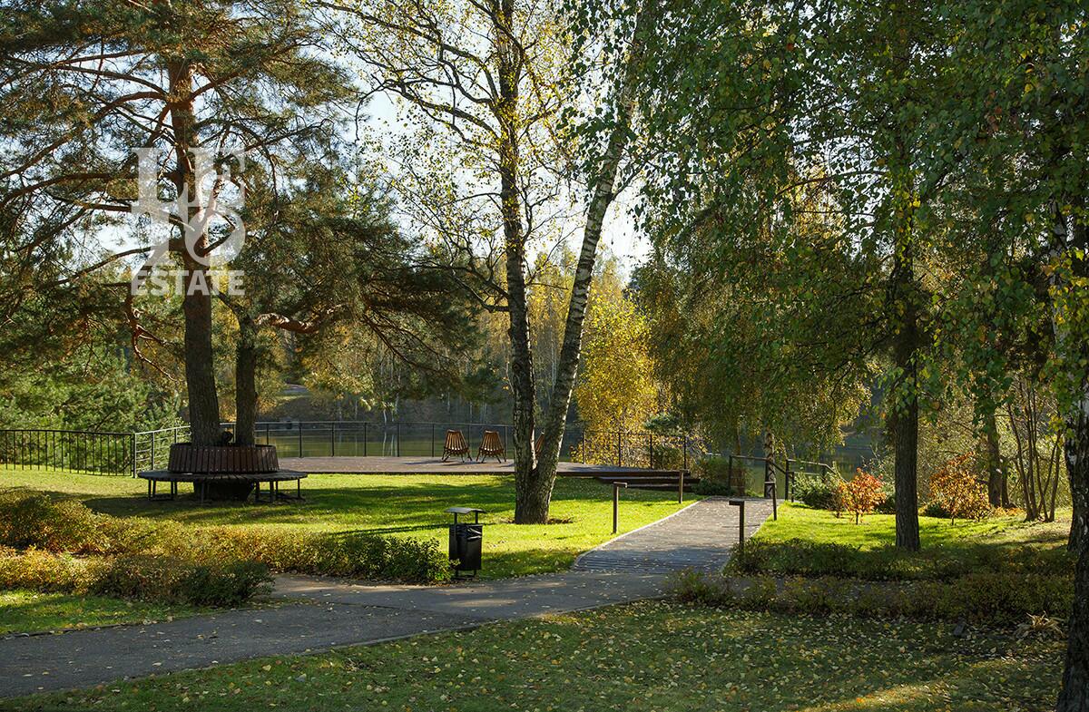 2-этажный коттедж 1 700 м² с отделкой