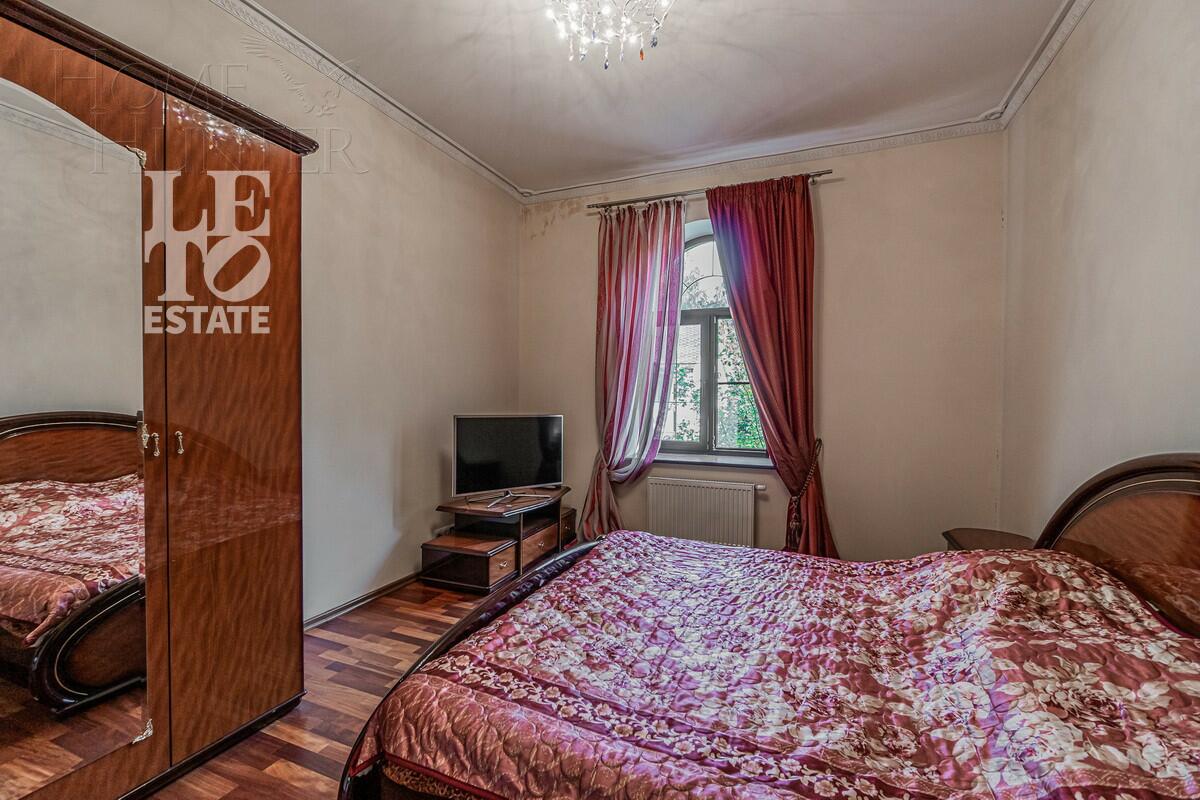 2-этажный коттедж 699.6 м² с отделкой