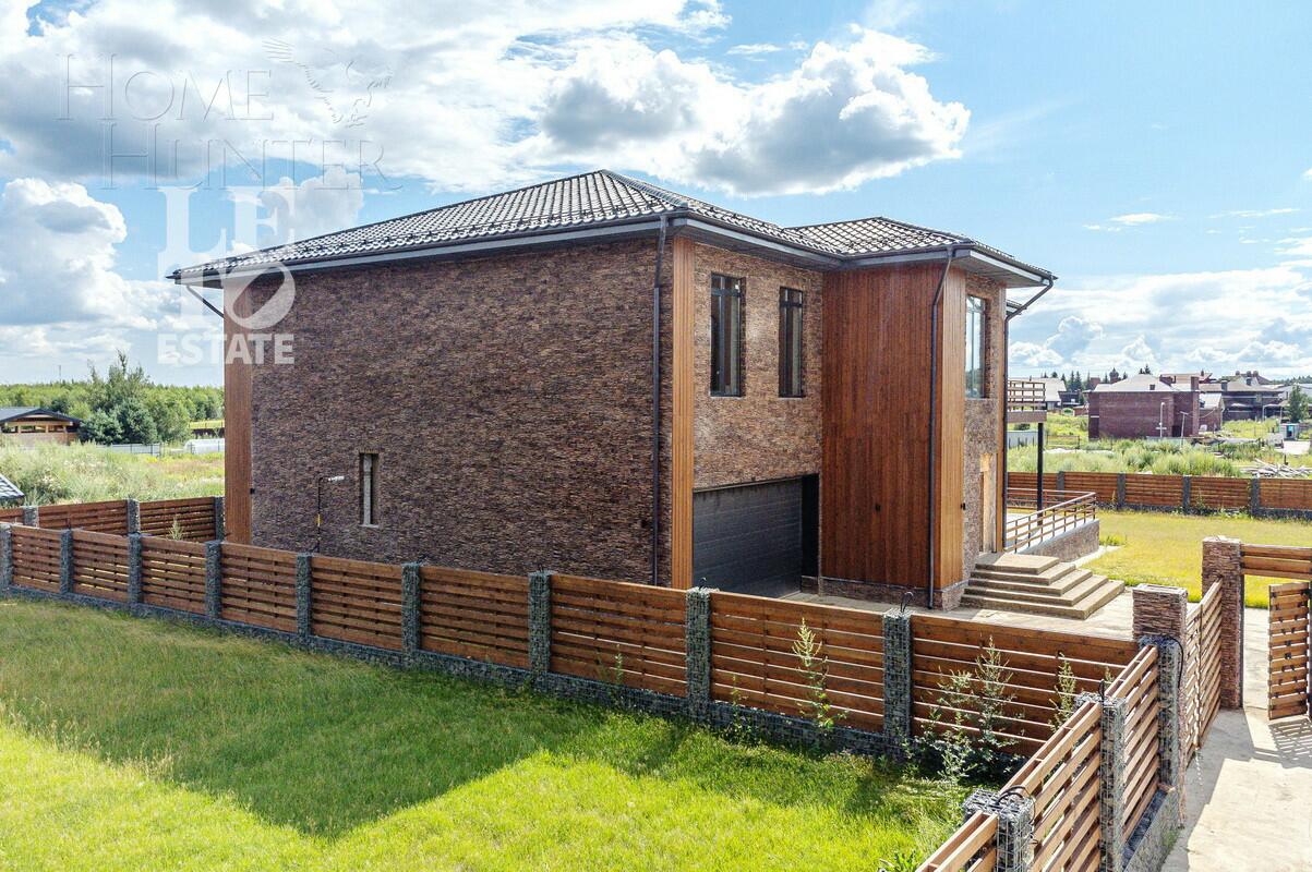 2-этажный коттедж 551.3 м² без отделки