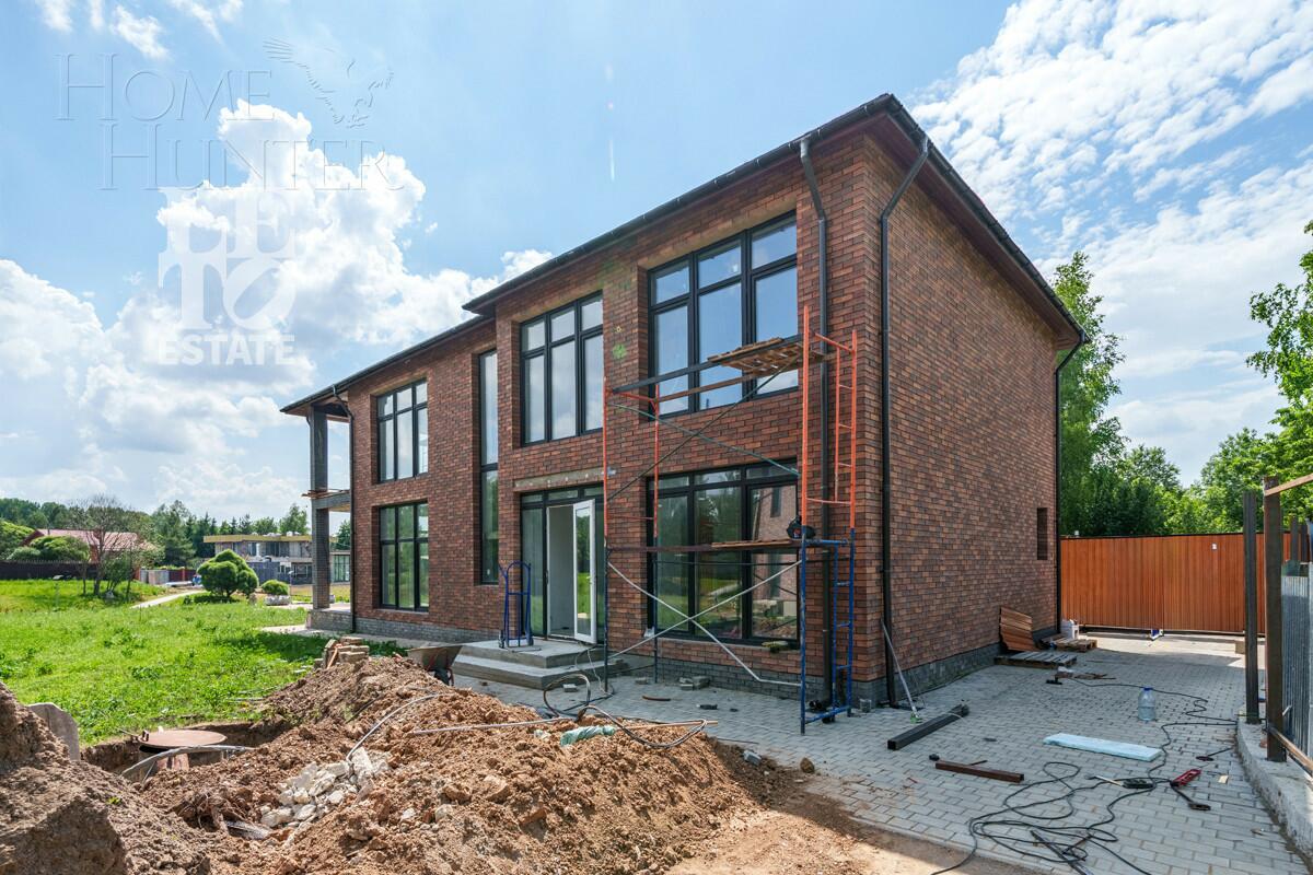 2-этажный коттедж 406.4 м² без отделки