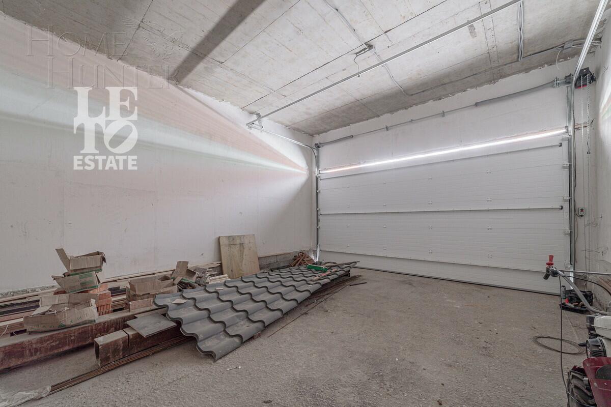 2-этажный коттедж 551.3 м² без отделки