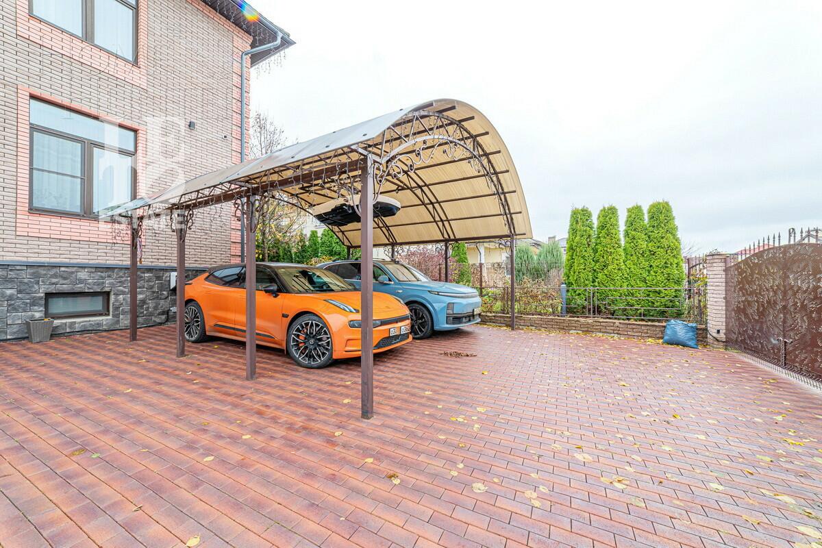 2-этажный коттедж 520 м² с отделкой