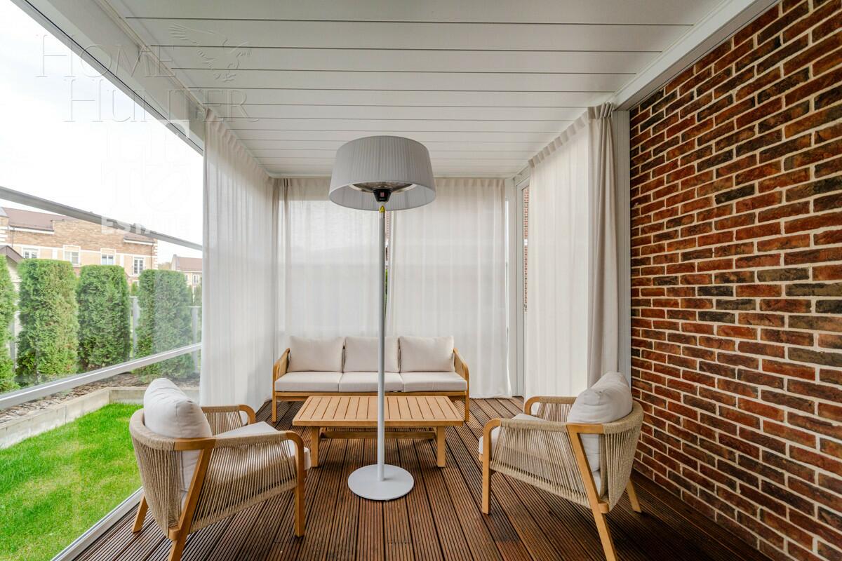 3-этажный коттедж 210 м² с отделкой