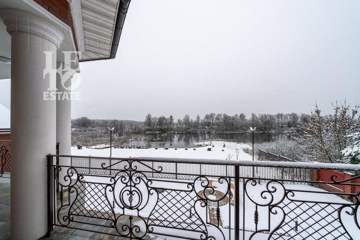 2-этажный коттедж 1 110 м² с отделкой