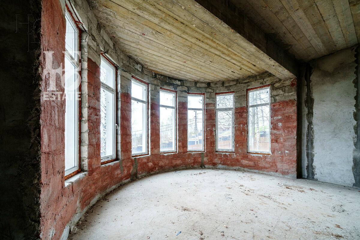 2-этажный коттедж 500 м² без отделки