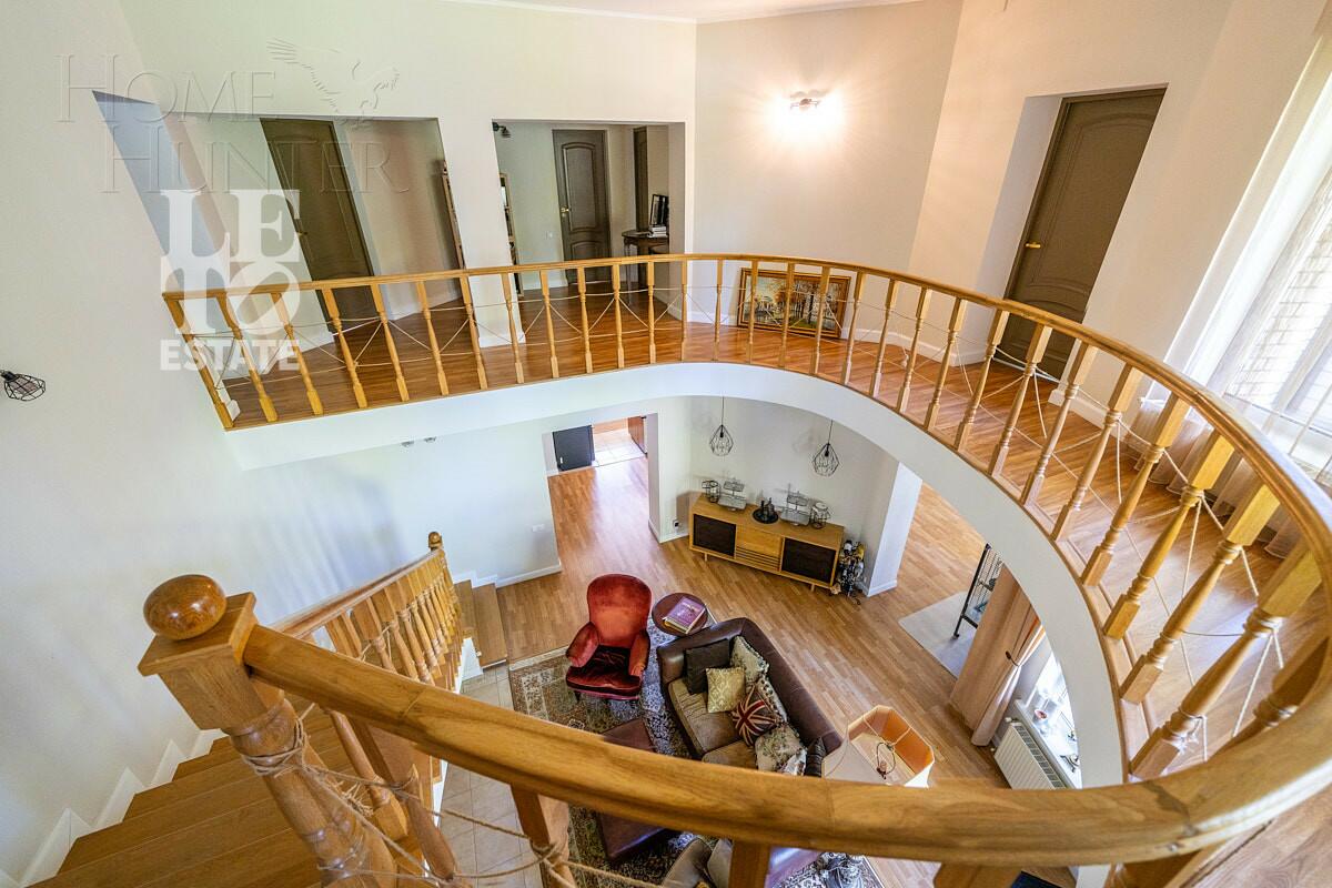 2-этажный коттедж 567 м² с отделкой