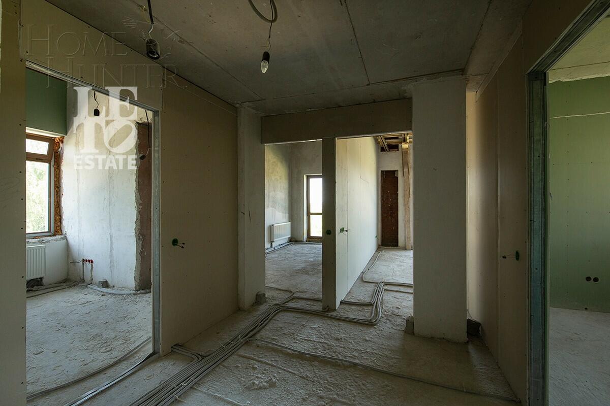 2-этажный коттедж 962.1 м² без отделки