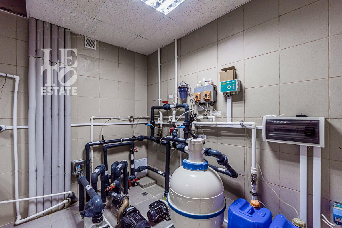 2-этажный коттедж 1 080 м² с отделкой