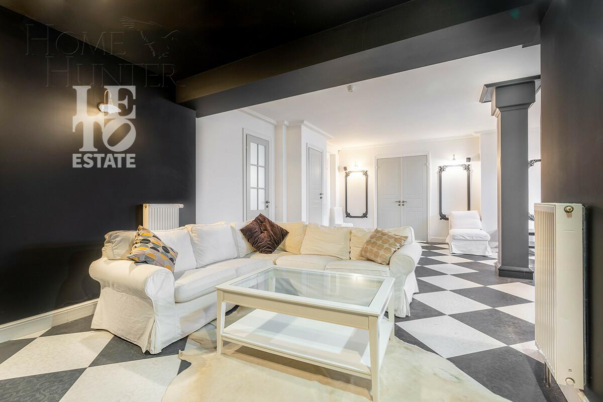 2-этажный коттедж 550 м² с отделкой