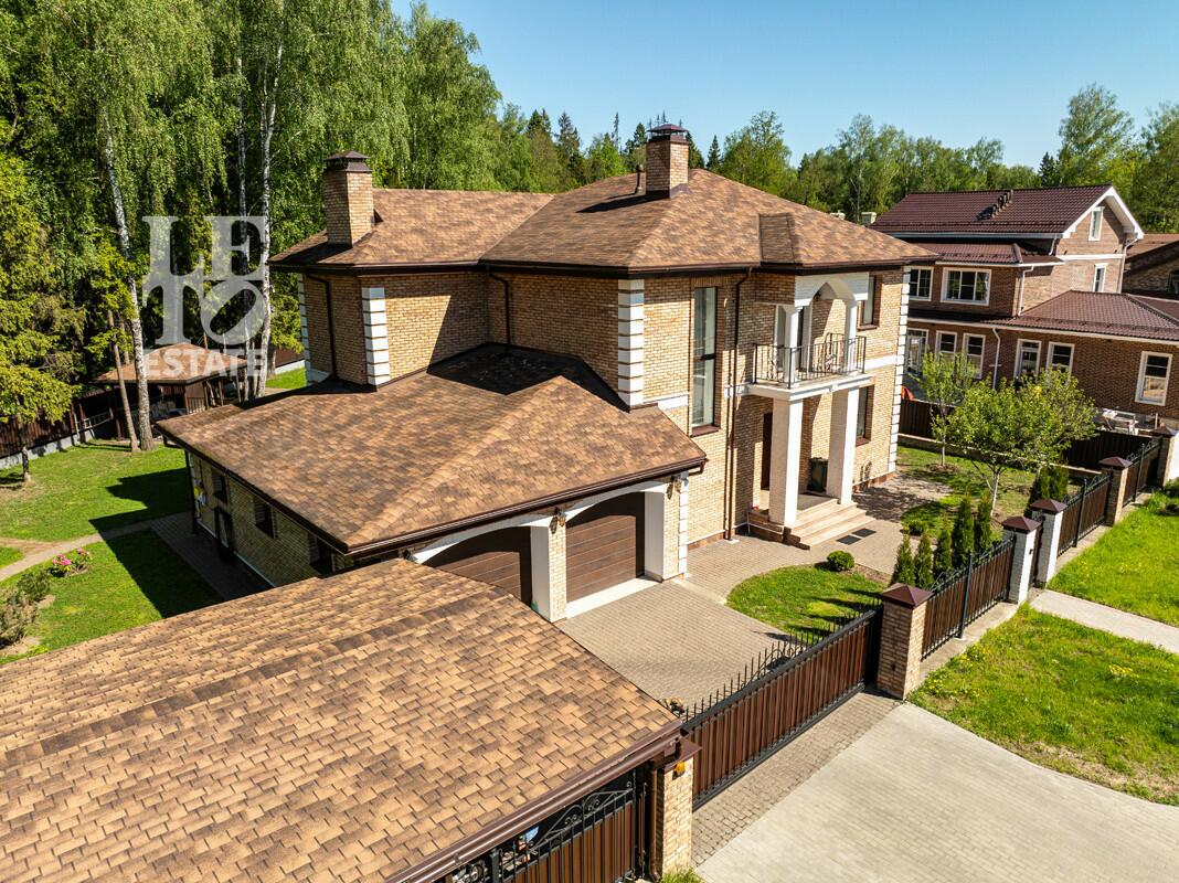 2-этажный коттедж 310.2 м² с отделкой