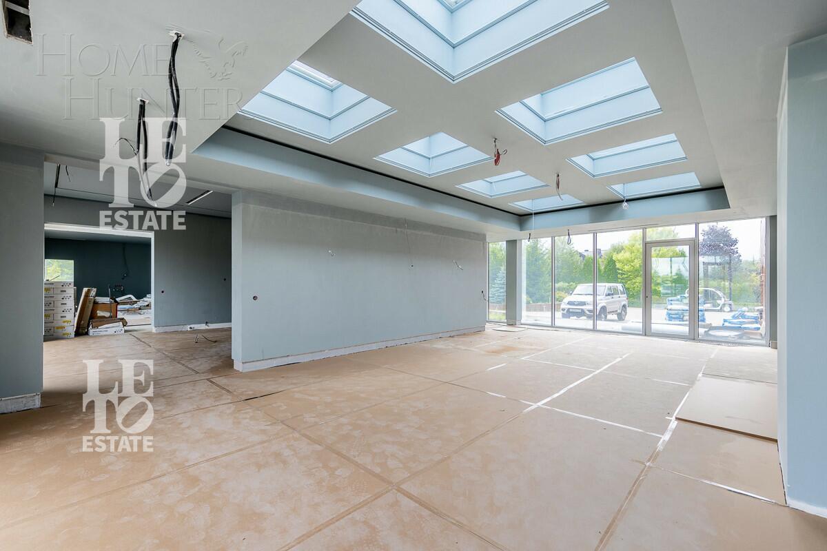 3-этажный коттедж 1 445 м² без отделки