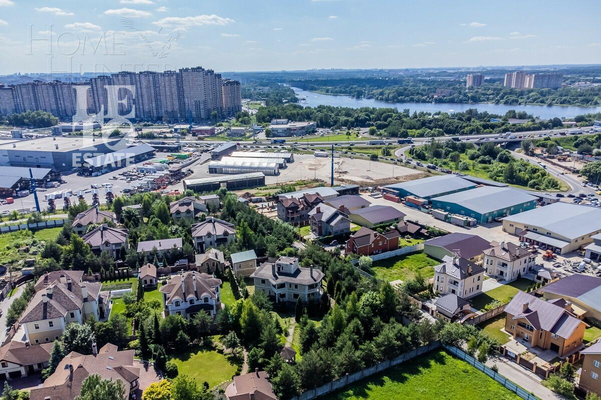 2-этажный коттедж 479.7 м² с отделкой