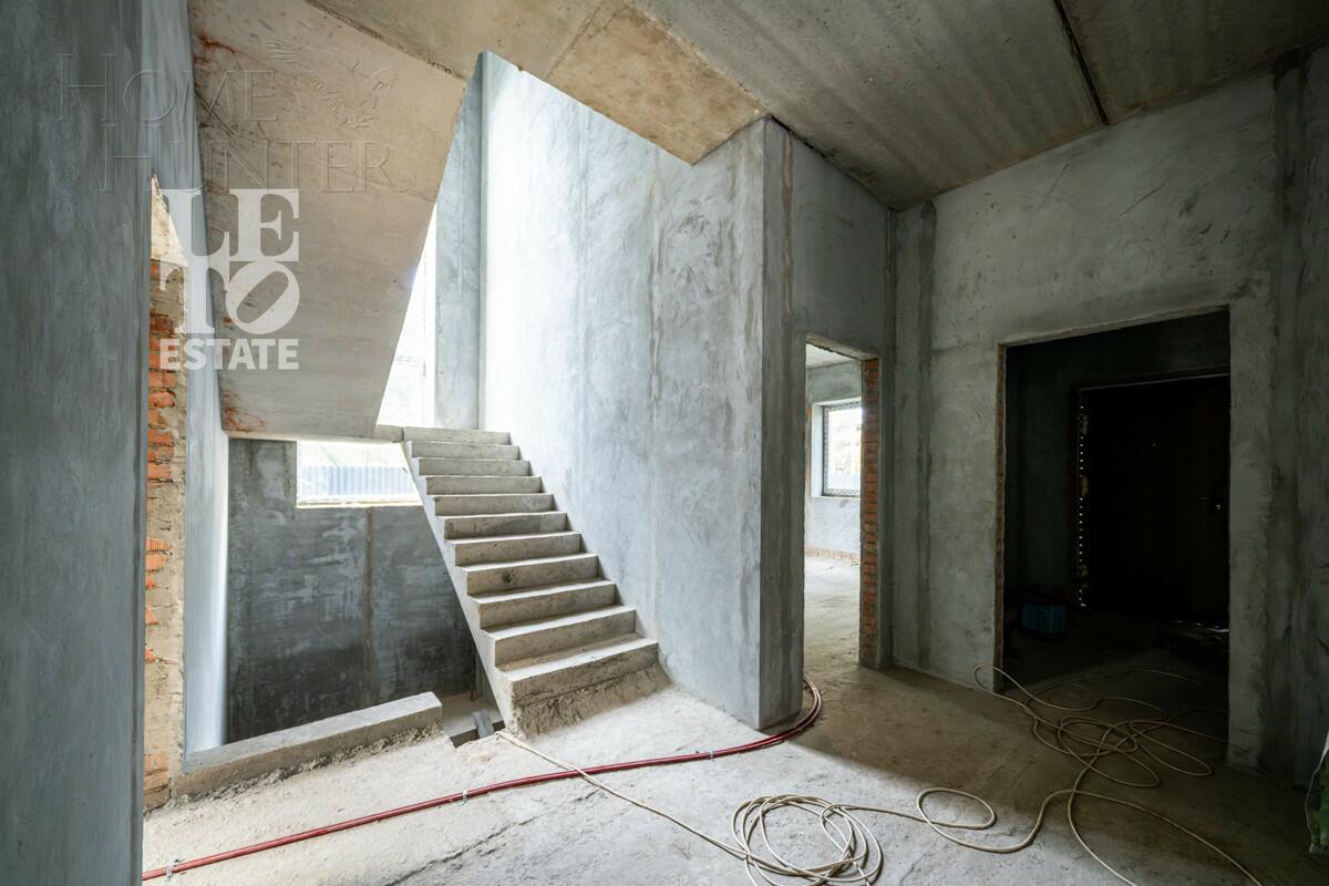 2-этажный коттедж 543.4 м² без отделки