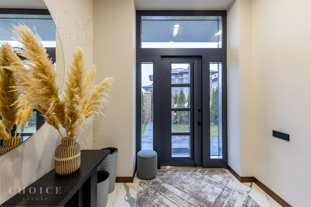 2-этажный коттедж 437.2 м² с отделкой