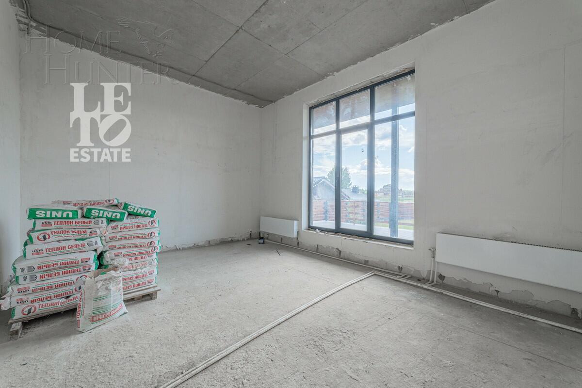 2-этажный коттедж 556.2 м² без отделки