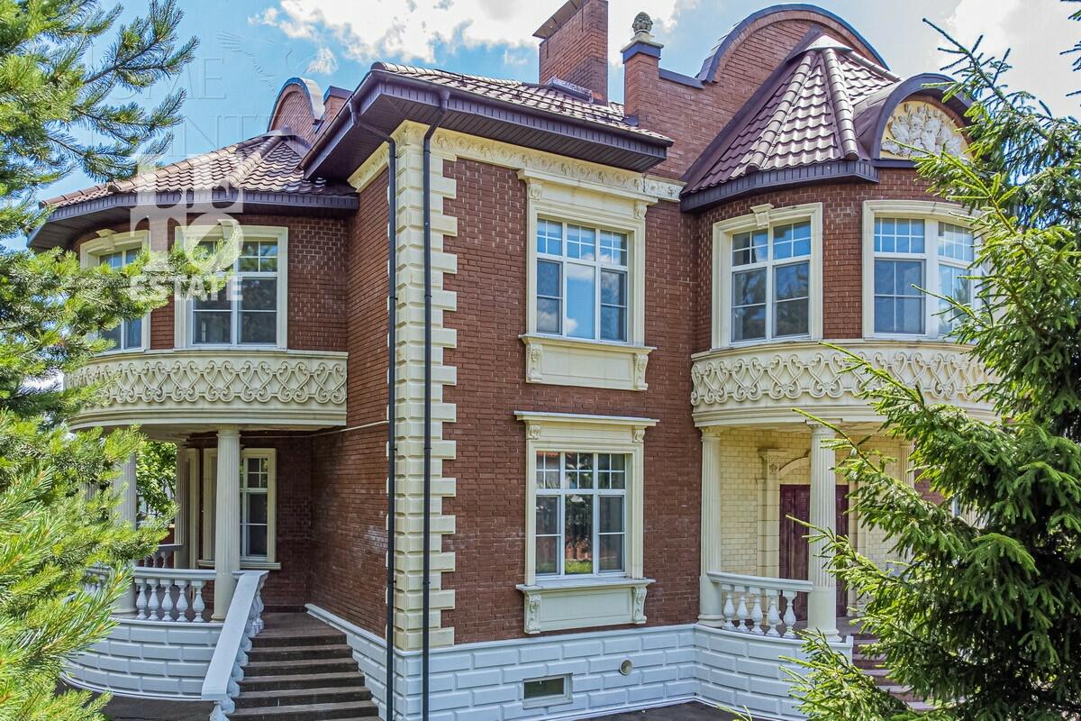 2-этажный коттедж 650 м² с отделкой